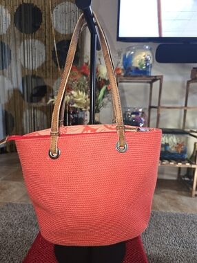 Talbots Coral Straw Tote Bag w/ Tan Handles